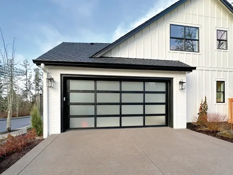 Residential and commercial garage door repair service in League City TX